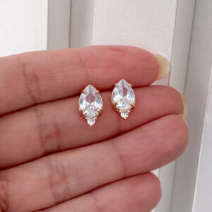 Brinco Gota Cristal Ponto de Luz-7x12mm