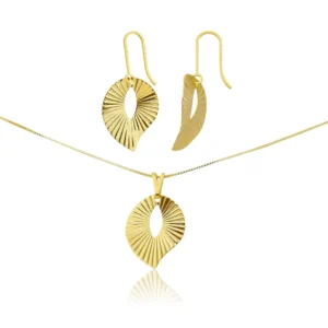 Conjunto Folha com Detalhes Frisados
