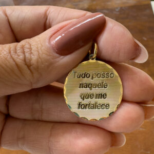 Pingente "Tudo Posso Naquele Que Me Fortalece"